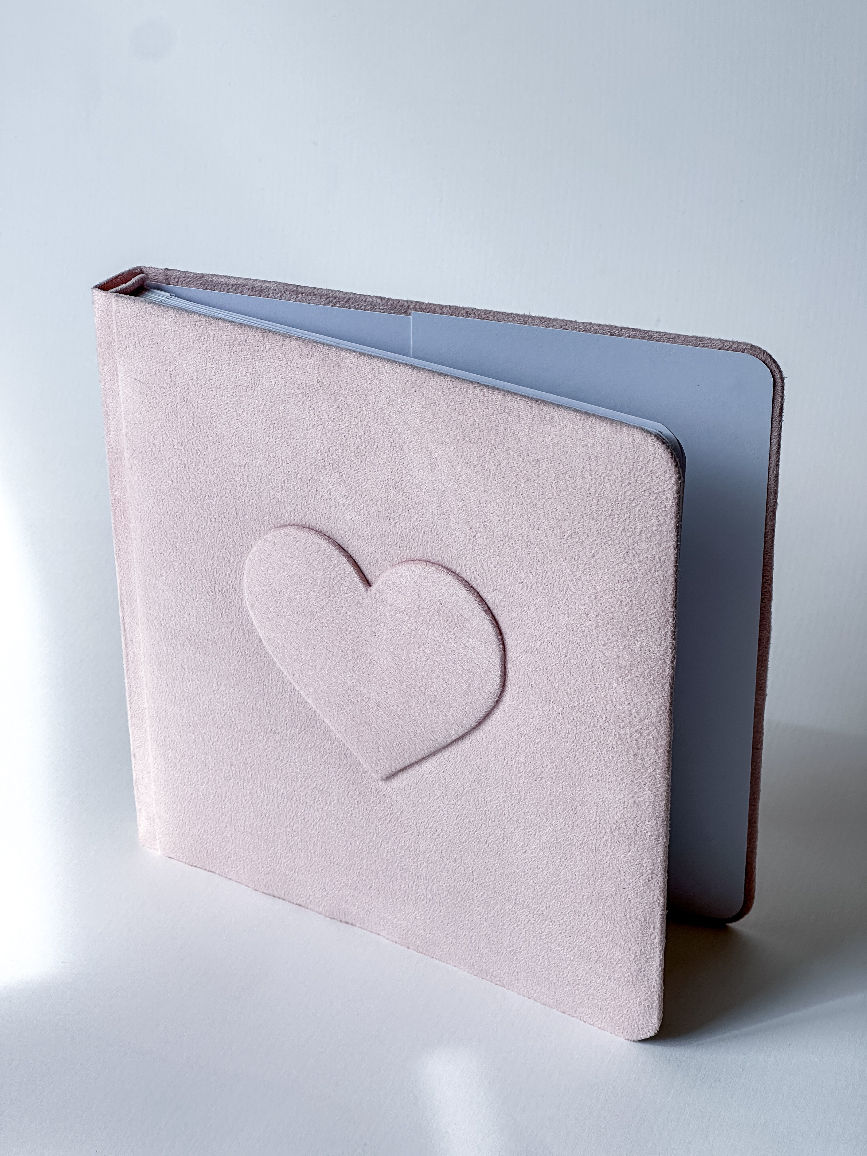 Krikštynų linkėjimų knyga “Širdelė”